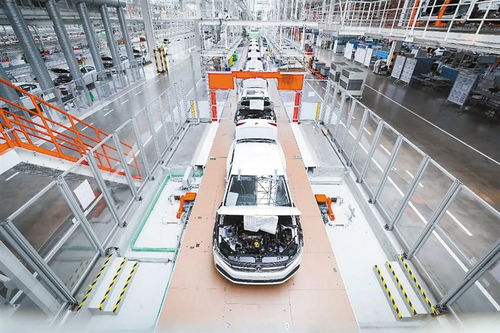 深企優(yōu)必選攜手一汽大眾 人形機(jī)器人將走進(jìn)汽車工廠實(shí)訓(xùn)，助力汽車銷售創(chuàng)新